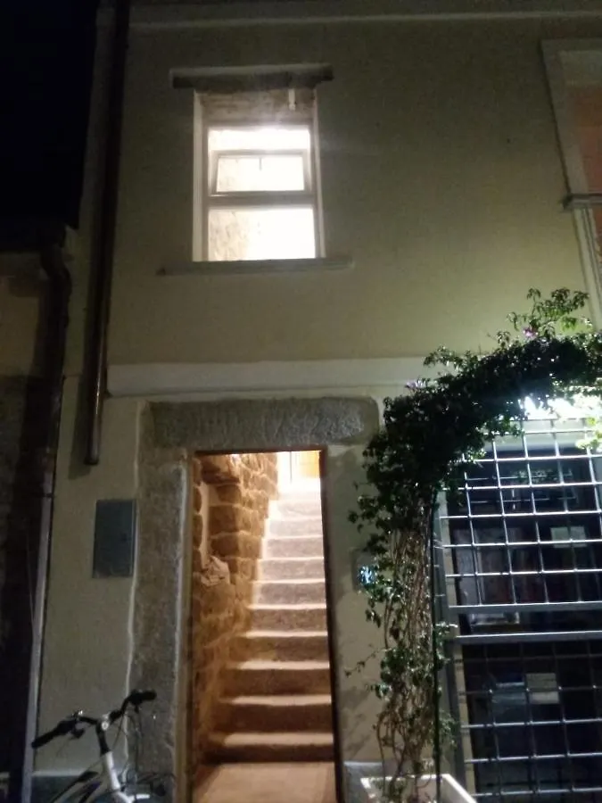 Palazzo Iolei - Zia Gigetta 호텔 올비아 0*,