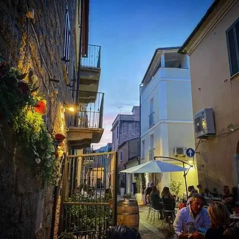 Palazzo Iolei - Zia Gigetta Hotel Olbia Guest house